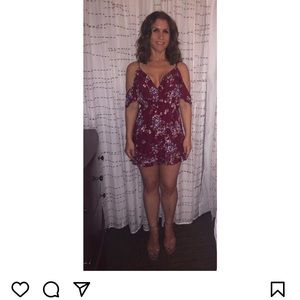 Burgundy floral dress size medium wore it once